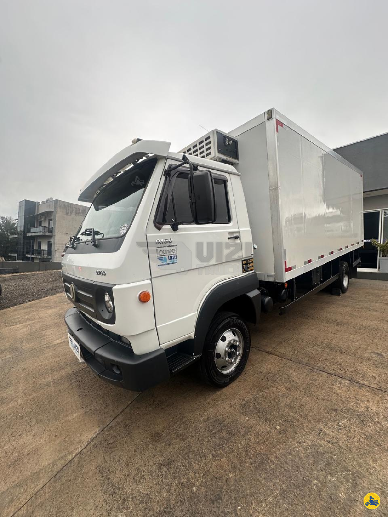 CAMINHAO VOLKSWAGEN VW 9160 Baú Térmico 3/4 4x2 Vizi Trucks DOIS VIZINHOS PARANÁ PR